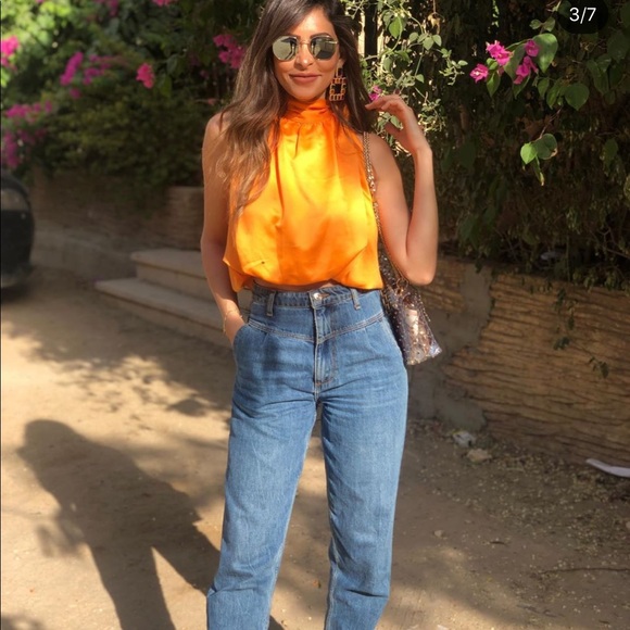 MUST GO: Zara wrap top bloggers favorite - Picture 12 of 16